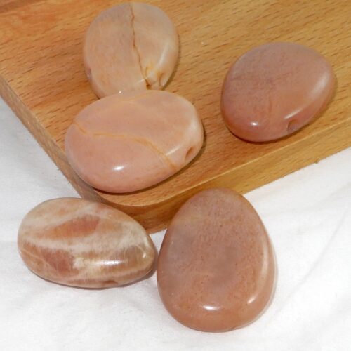 maansteen-doorboorde-hanger Maansteen doorboorde hanger