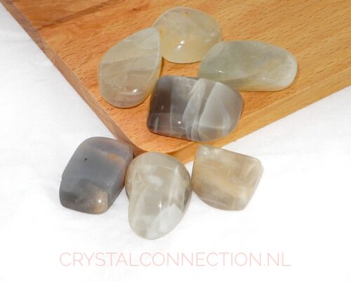 Maansteen trommelsteen