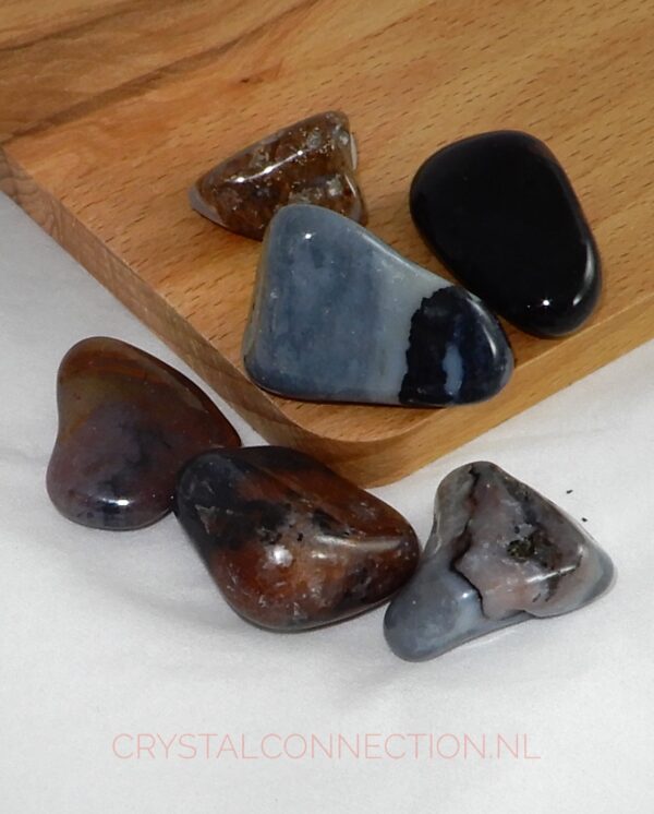 merliniet-trommelsteen Merliniet trommelsteen