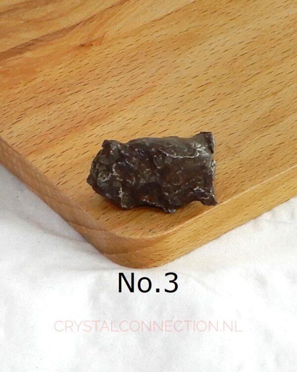 meteoriet-ruw-no3 Meteoriet ruw