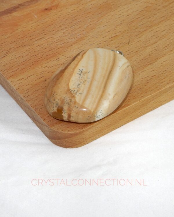 mokaiet-hanger-plat Mokaiet hanger