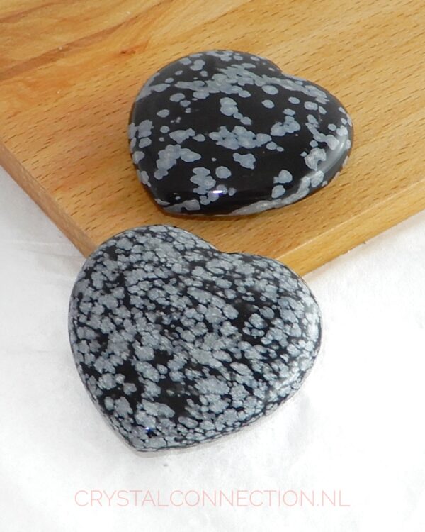 obsidiaan-sneeuwvlok-hart-4cm Aventurijn hart