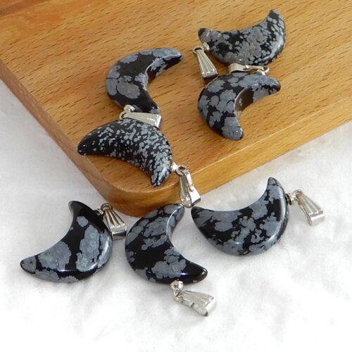 obsidiaan-zneeuwvlok-maan-hangers Obsidiaan sneeuwvlok hanger (halve maan)