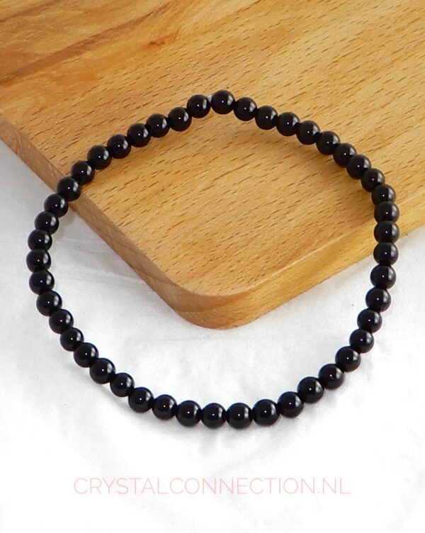 onyx-armband-kogel-4mm Hyperstheen armband