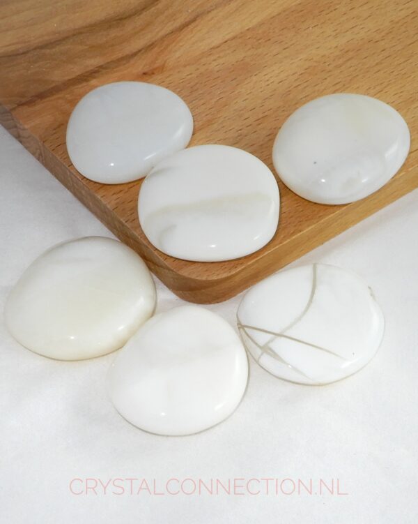 opaal-wit-schijfsteen Opaal schijfsteen
