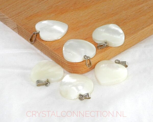 paarlemoer-hanger-hartje-2cm Paarlemoer hanger hartje