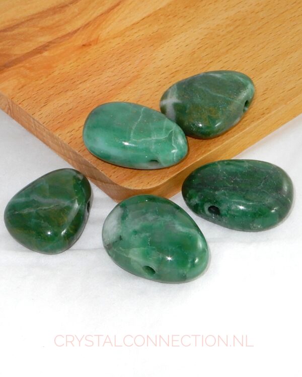 prasem-doorboorde-hanger Prasem doorboorde hanger