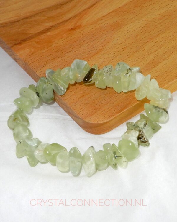 prehniet-armband-trommelsteen-groot Rhodoniet armband