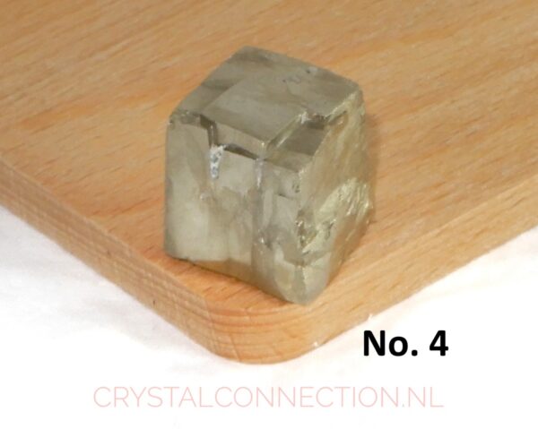 pyriet-kubus-no4 Pyriet kubus ruw