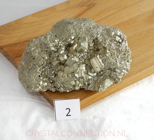 pyriet-ruw-no2 Pyriet ruw uniek