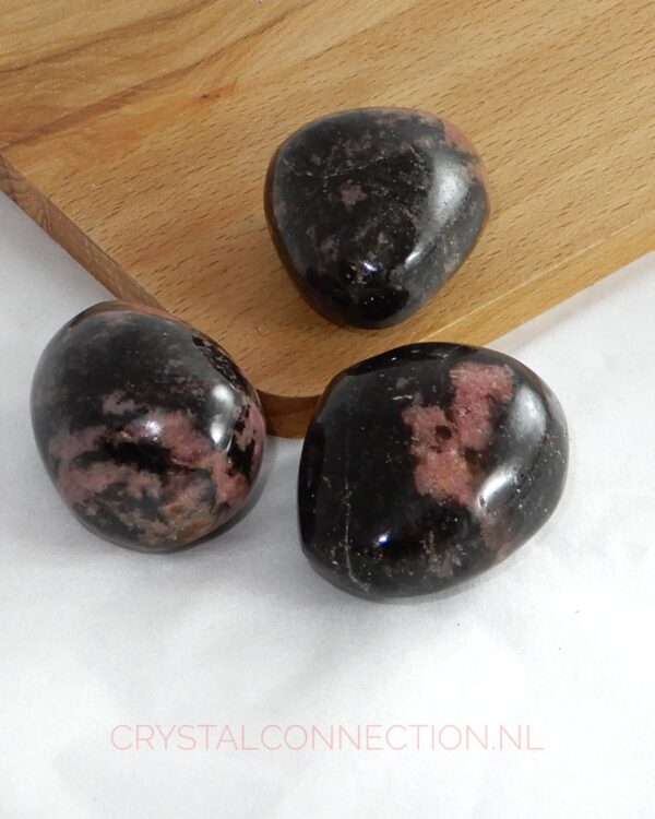 rhodoniet-trommelsteen-extra-groot Rhodoniet trommelsteen