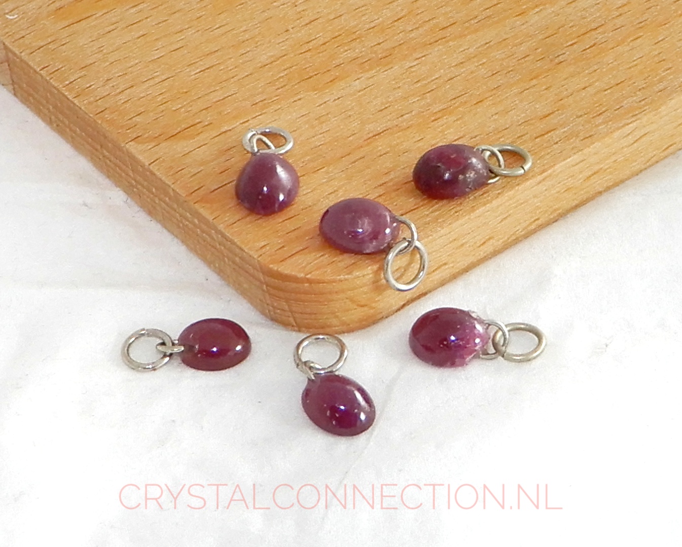 Robijn hanger cabochon