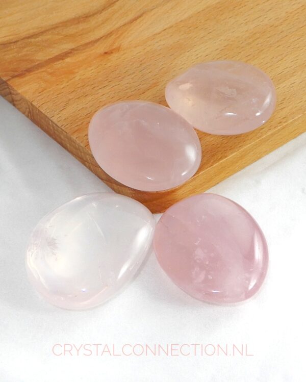 Rozekwarts schijfsteen