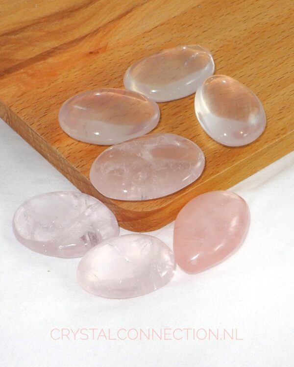 Rozekwarts schijfsteen