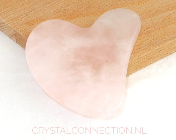 rozekwarts-gua-sha Rozekwarts massagestaaf