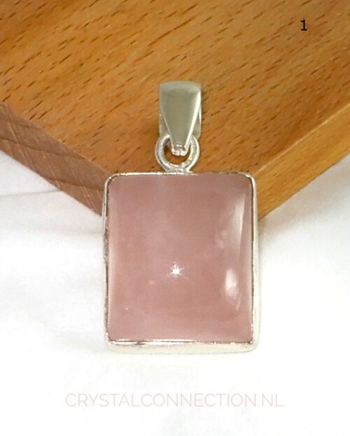 Rozekwarts zilveren hanger