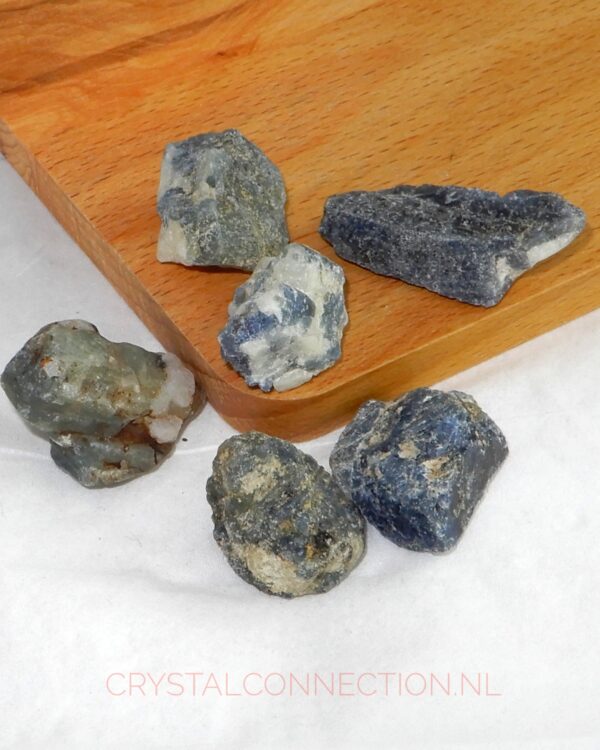 safiier-ruw-middel Saffier ruw