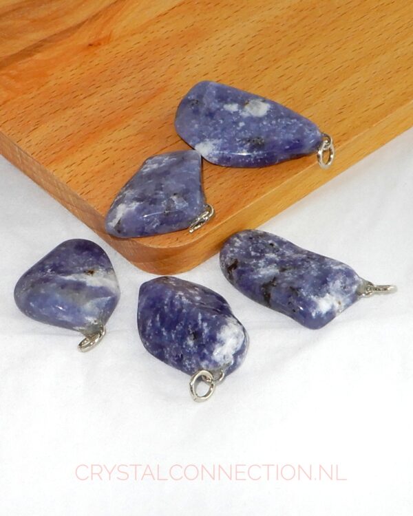 scapoliet-hanger-blauw-getrommeld-groot Scapoliet hanger