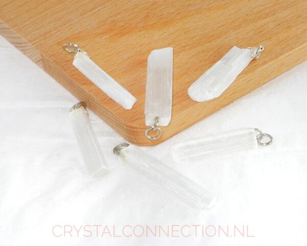 seleniet-hanger-staafje Seleniet hanger