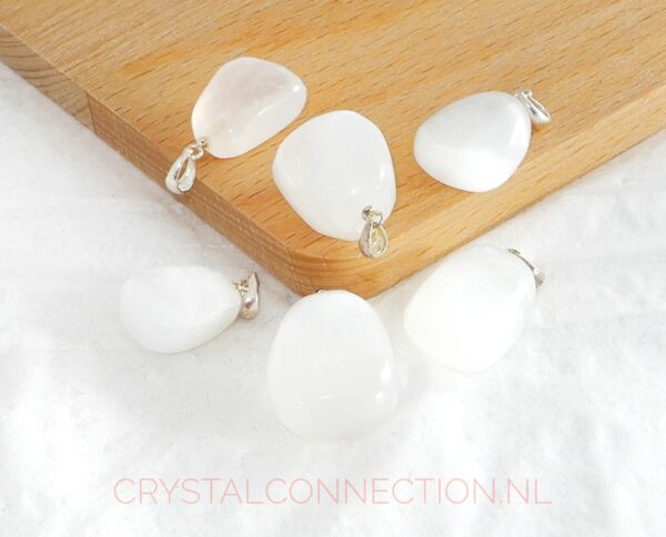 seleniet-hanger-zilv-oogje Seleniet hanger