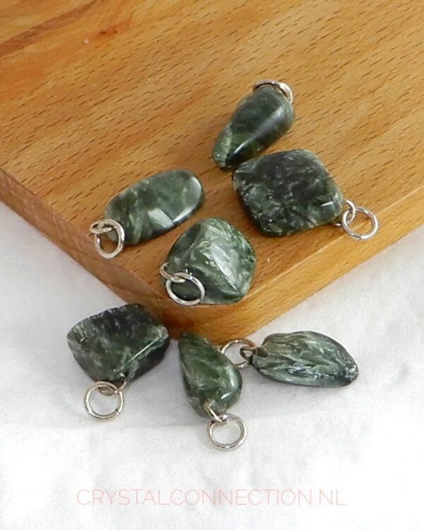 serafiniet-hanger-klein Serafiniet schijfsteen