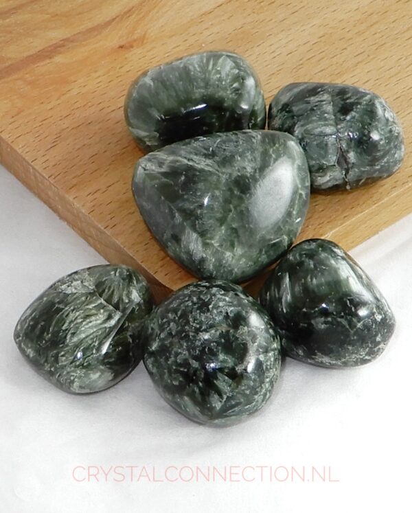 serafiniet-trommelsteen-middel Serafiniet schijfsteen