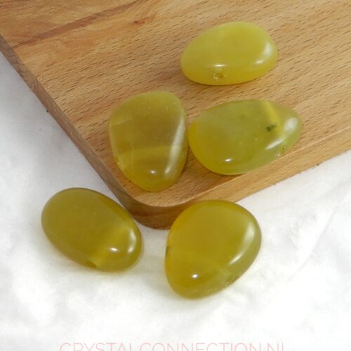 serpentijn-geel-doorboorde-hanger Serpentijn doorboorde hanger