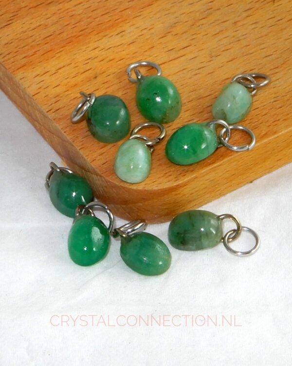 smaragd-hanger-cabochon-klein Smaragd ruw