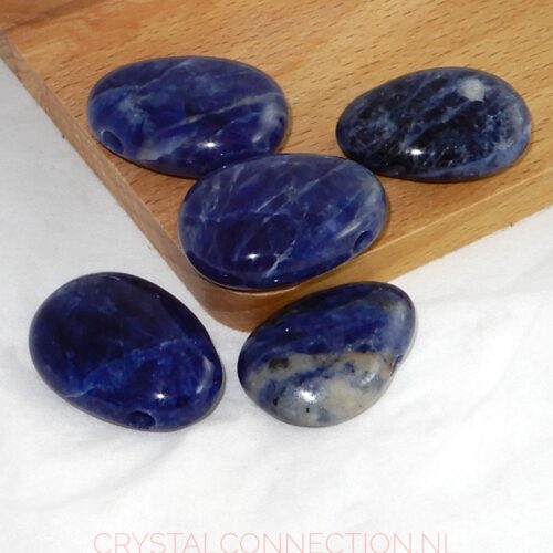 sodaliet-doorboorde-hanger Sodaliet doorboorde hanger