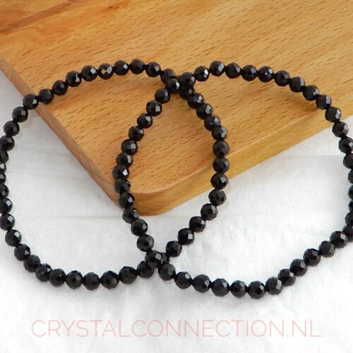 spinel-zwart-armband-facet-4mm-2 Spinel armband