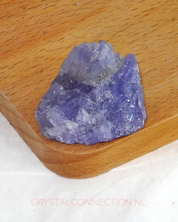 tanzaniet-blauw-verwarmd-uniek Tanzaniet ruw