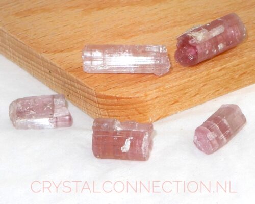 Toermalijn roze staafje helder