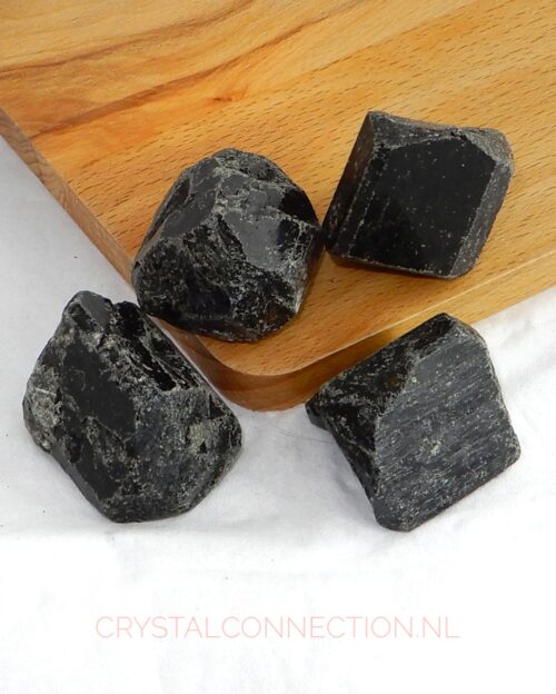 Toermalijn zwart ruw