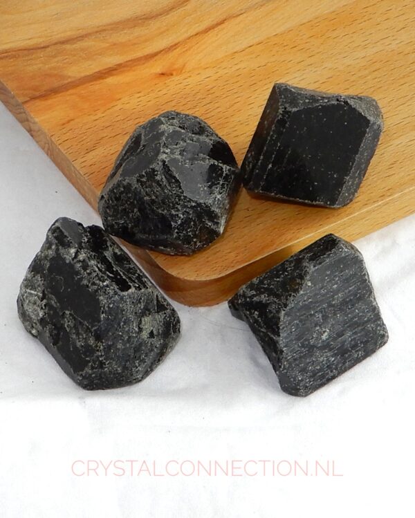 toermalijn-zwart-ruw-kristal-klein Toermalijn zwart ruw