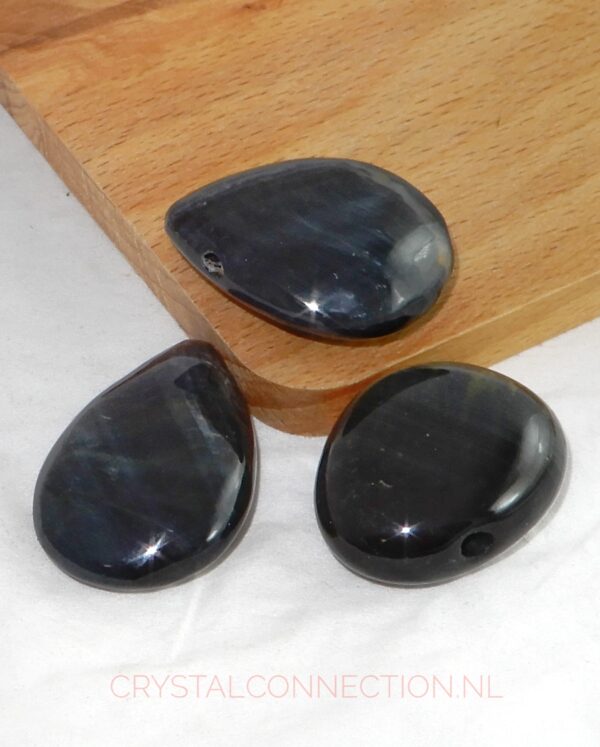 Valkoog doorboorde hanger