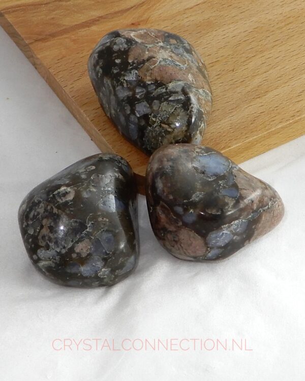 vulkaniet-trommelsteen-groot Vulkaniet trommelsteen