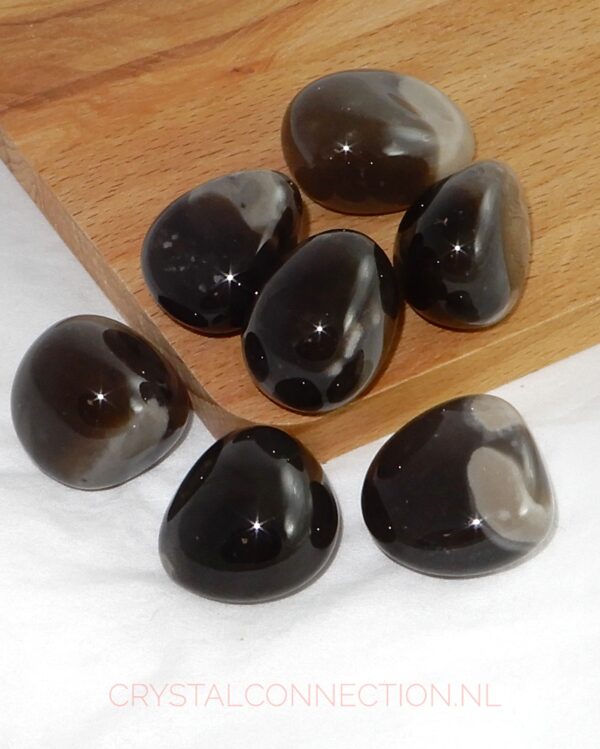 vuursteen-trommelsteen-donker Vuuragaat hanger