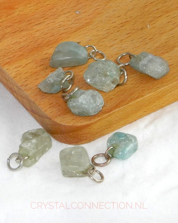 zirkoon-hanger-blauw Zilver in dolomiet hanger