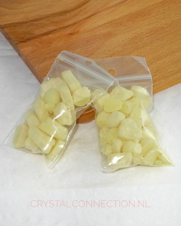 zwavel-ruw-in-zakje Vuuragaat hanger