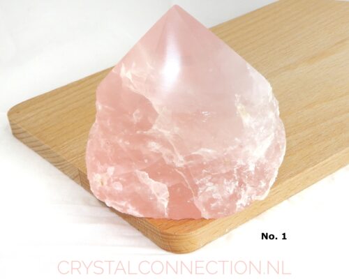 Rozekwarts punt geslepen staand